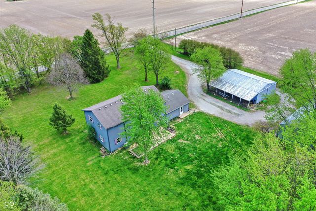 21080 Six Points Road, Sheridan, IN 46069