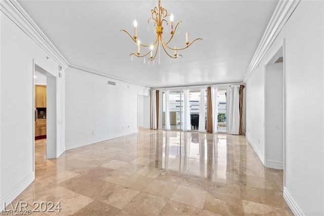 2857 Paradise Road 704, Las Vegas, NV 89109