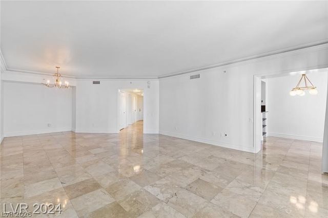 2857 Paradise Road 704, Las Vegas, NV 89109