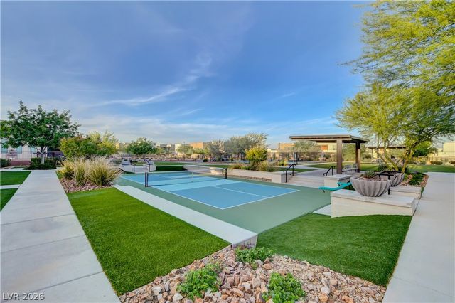 10885 Crimson Cliffs Avenue, Las Vegas, NV 89135