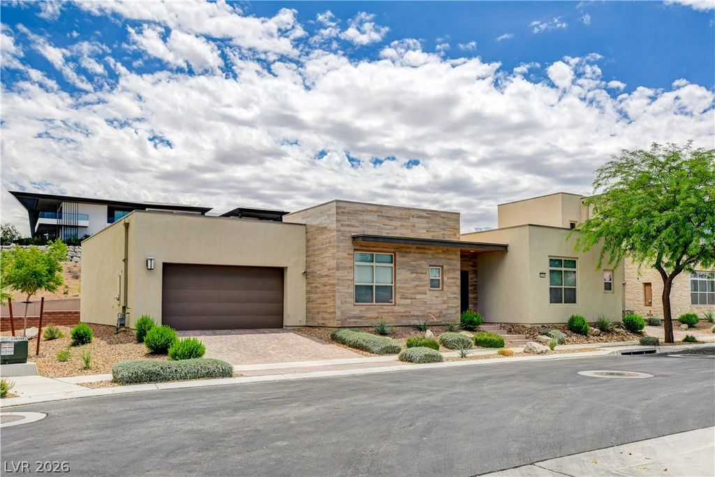 10885 Crimson Cliffs Avenue, Las Vegas, NV 89135