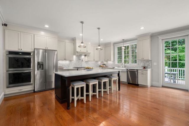 18 Anthony Dr, Sudbury, MA 01776