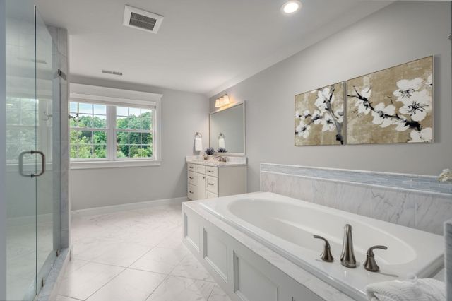 18 Anthony Dr, Sudbury, MA 01776