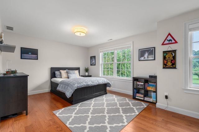 18 Anthony Dr, Sudbury, MA 01776