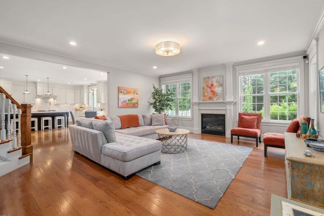 18 Anthony Dr, Sudbury, MA 01776