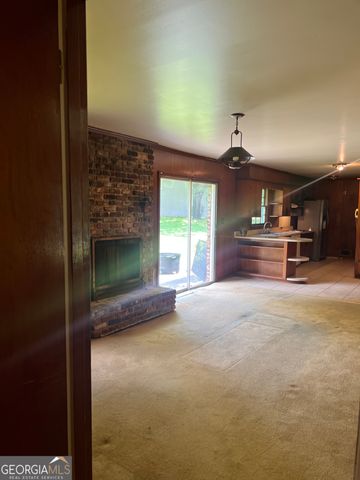 2935 Heather Drive, East Point, GA 30344