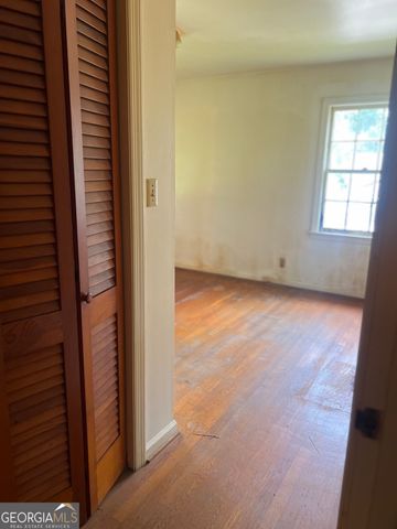 2935 Heather Drive, East Point, GA 30344