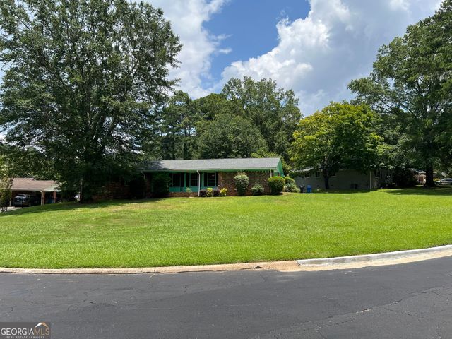 2935 Heather Drive, East Point, GA 30344