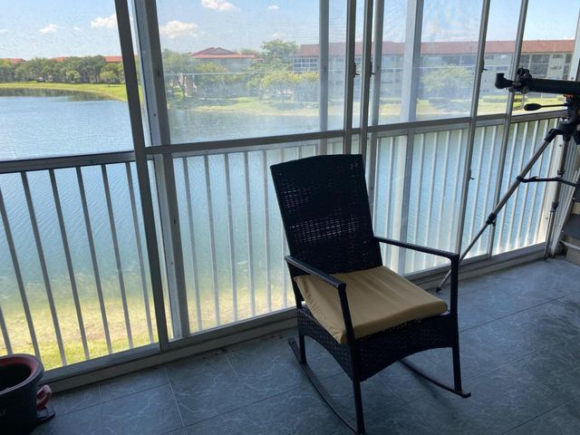 13100 SW 11th Court SW 412c, Pembroke Pines, FL 33027