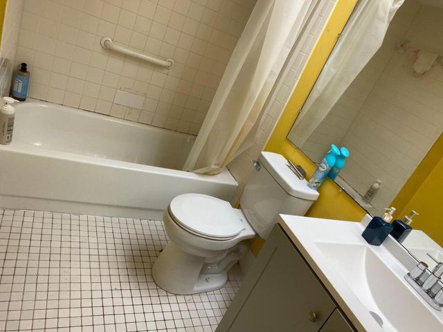 13100 SW 11th Court SW 412c, Pembroke Pines, FL 33027