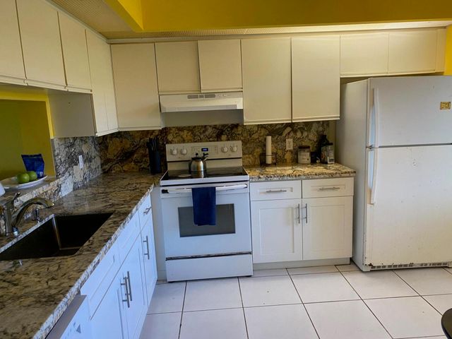 13100 SW 11th Court SW 412c, Pembroke Pines, FL 33027