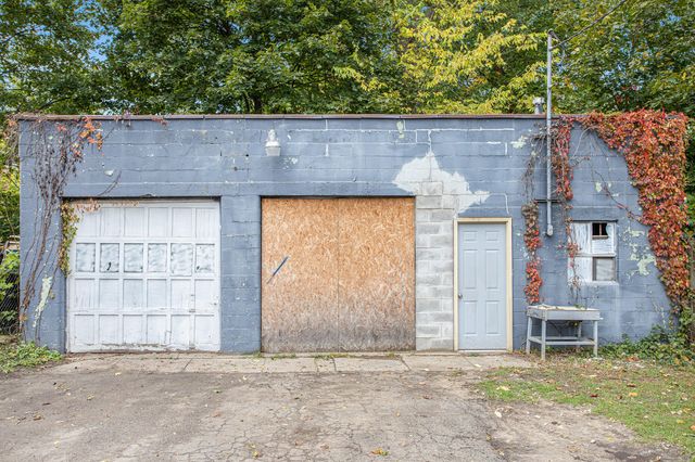 719 Hazard, Kalamazoo, MI 49048