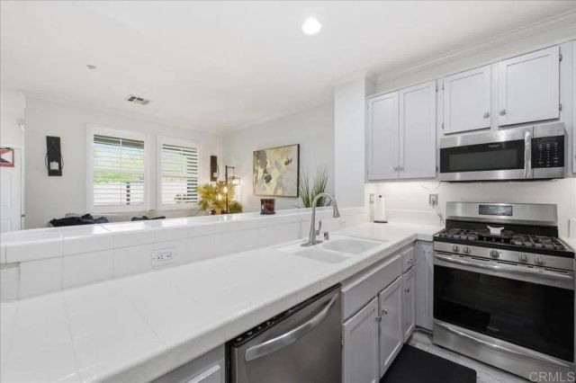 2725 Apricot Court, Chula Vista, CA 91915