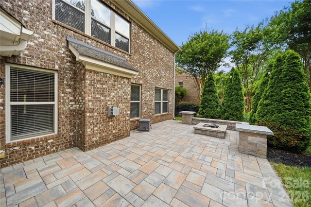 963 Rock Forest Way, Fort Mill, SC 29707