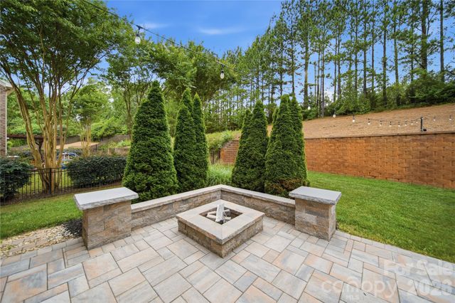 963 Rock Forest Way, Fort Mill, SC 29707