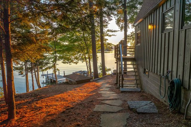 87 Timberlane Road, Wolfeboro, NH 03894
