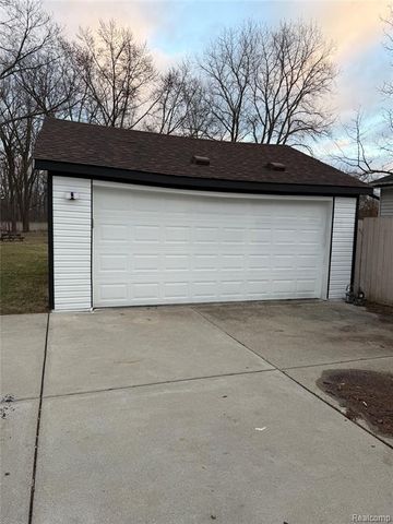 27284 Bunert Road, Warren, MI 48088