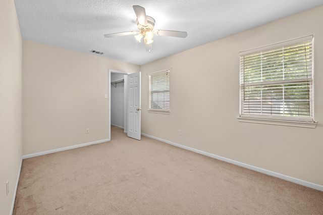845 Clubside Drive, East Bernard, TX 77435