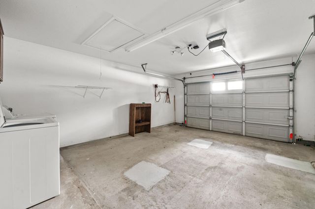 845 Clubside Drive, East Bernard, TX 77435