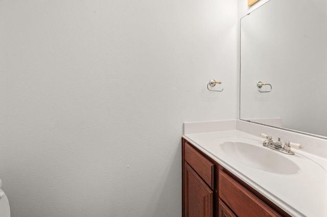 845 Clubside Drive, East Bernard, TX 77435
