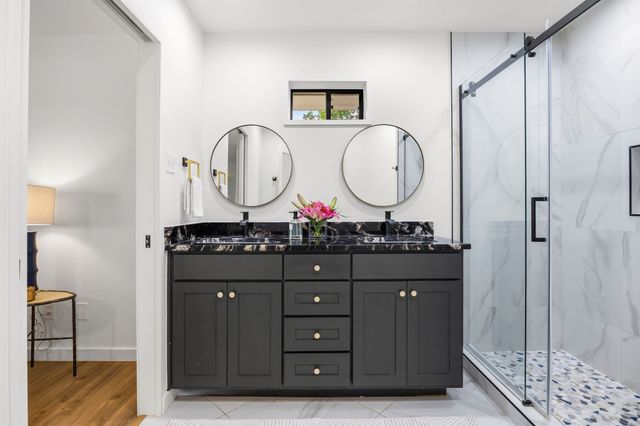 10018 Cromwell Drive, Dallas, TX 75229