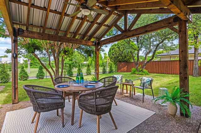 10018 Cromwell Drive, Dallas, TX 75229