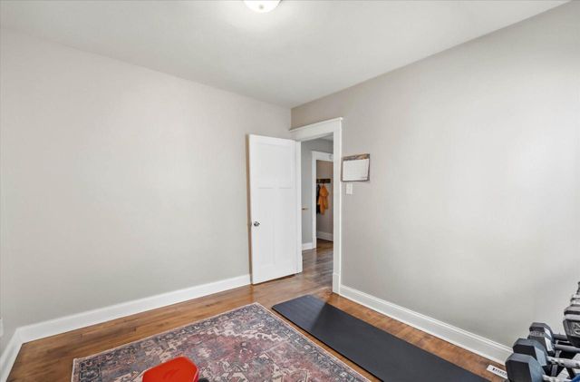 3313 N Bremen STREET, Milwaukee, WI 53212
