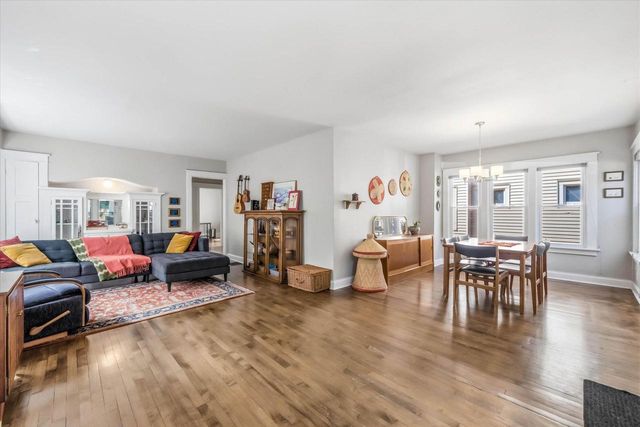 3313 N Bremen STREET, Milwaukee, WI 53212