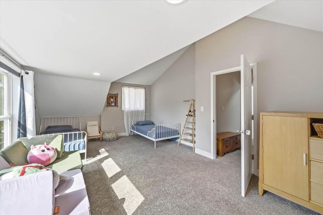 3313 N Bremen STREET, Milwaukee, WI 53212