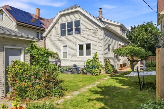 3313 N Bremen STREET, Milwaukee, WI 53212