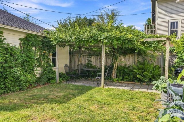 3313 N Bremen STREET, Milwaukee, WI 53212