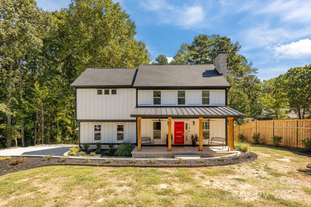 136 Digh Circle, Mooresville, NC 28117