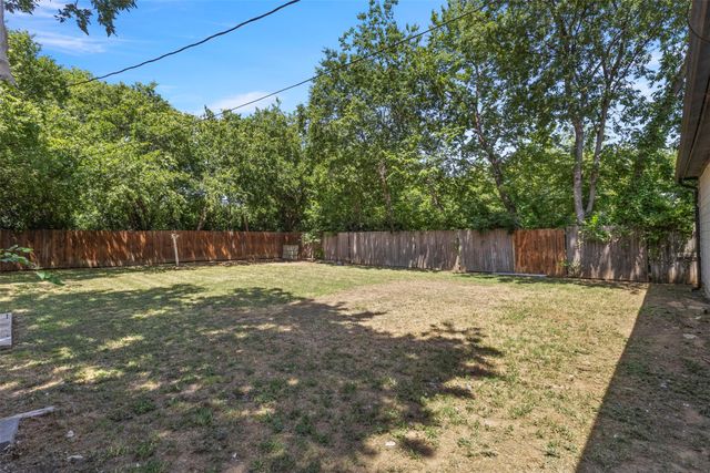 5425 Laster Road, Fort Worth, TX 76119