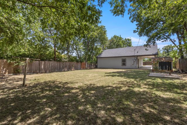 5425 Laster Road, Fort Worth, TX 76119