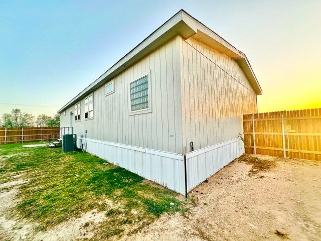 402 N Kilborn Street, Rankin, TX 79778