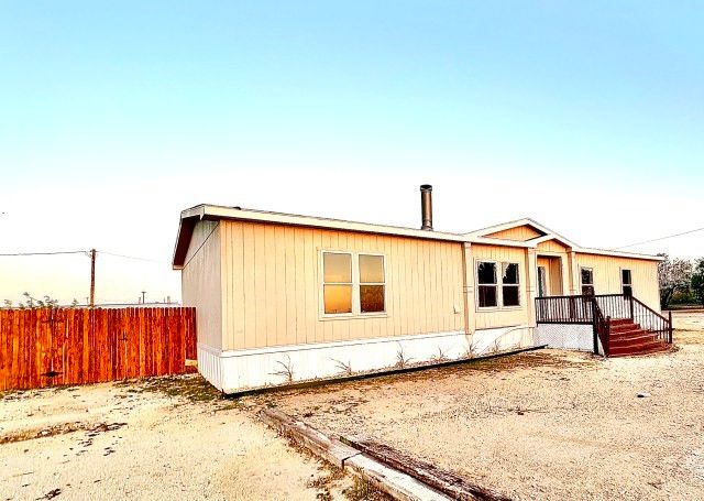 402 N Kilborn Street, Rankin, TX 79778