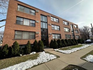 2907 W Summerdale Avenue 3A, Chicago, IL 60625