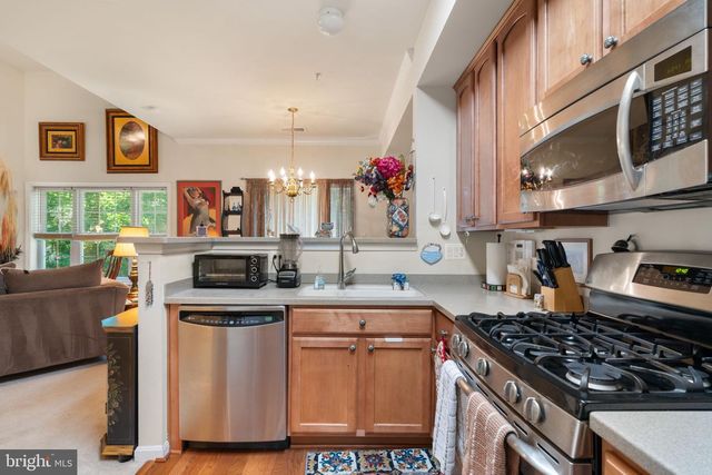 11213 WORTHAM CREST CIR, Manassas, VA 20109