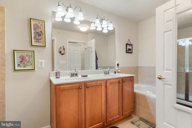 11213 WORTHAM CREST CIR, Manassas, VA 20109