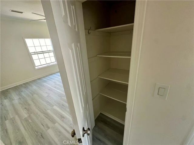 1760 N Las Palmas Avenue, Los Angeles, CA 90028