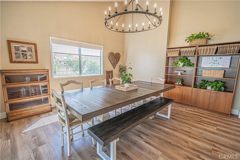 Image 15 of property listing at 23429 Via Elisandra, Valencia, CA 91355
