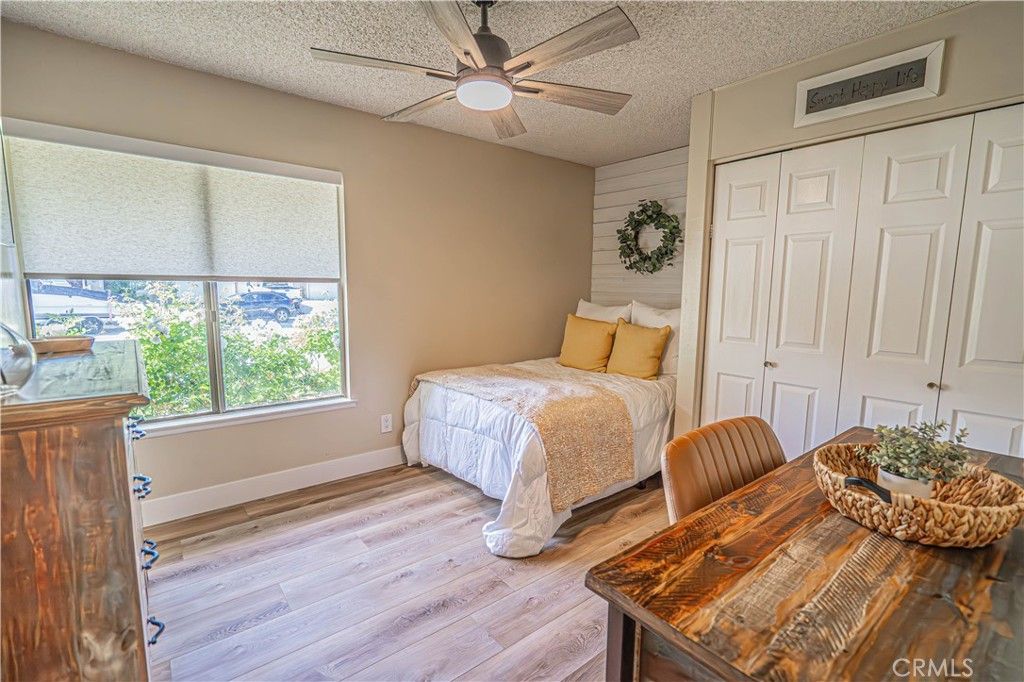 Image 31 of property listing at 23429 Via Elisandra, Valencia, CA 91355