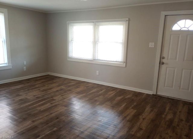 1825 Glenside Drive, Greensboro, NC 27405