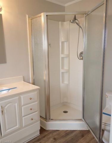 1825 Glenside Drive, Greensboro, NC 27405