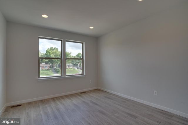 5102 OAKMOORE DR, North Bethesda, MD 20852