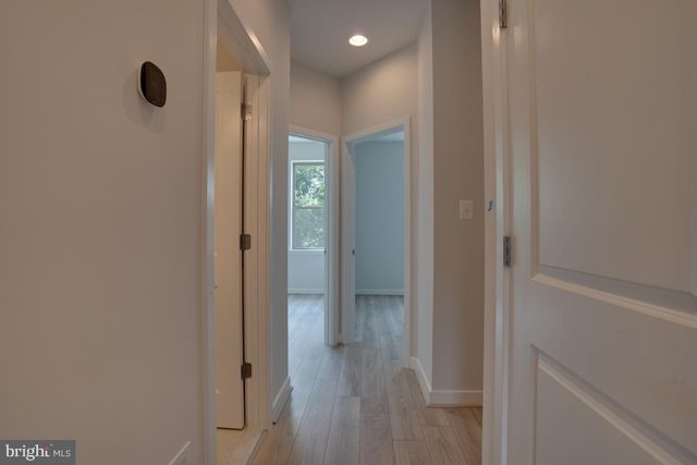 5102 OAKMOORE DR, North Bethesda, MD 20852