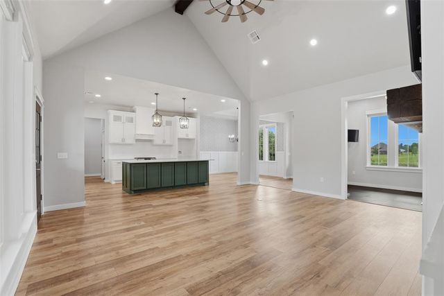 5707 Cox Canyon Drive, Guthrie, OK 73044