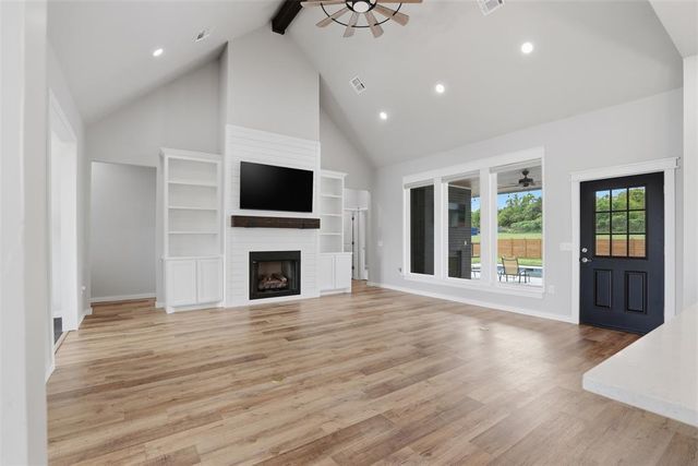5707 Cox Canyon Drive, Guthrie, OK 73044