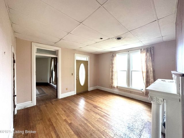 3480 Walter Hall Rd, New Haven, KY 40051