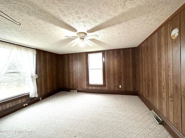 3480 Walter Hall Rd, New Haven, KY 40051